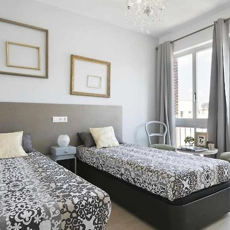 Apartment Leonor Barcelona Exteriör bild