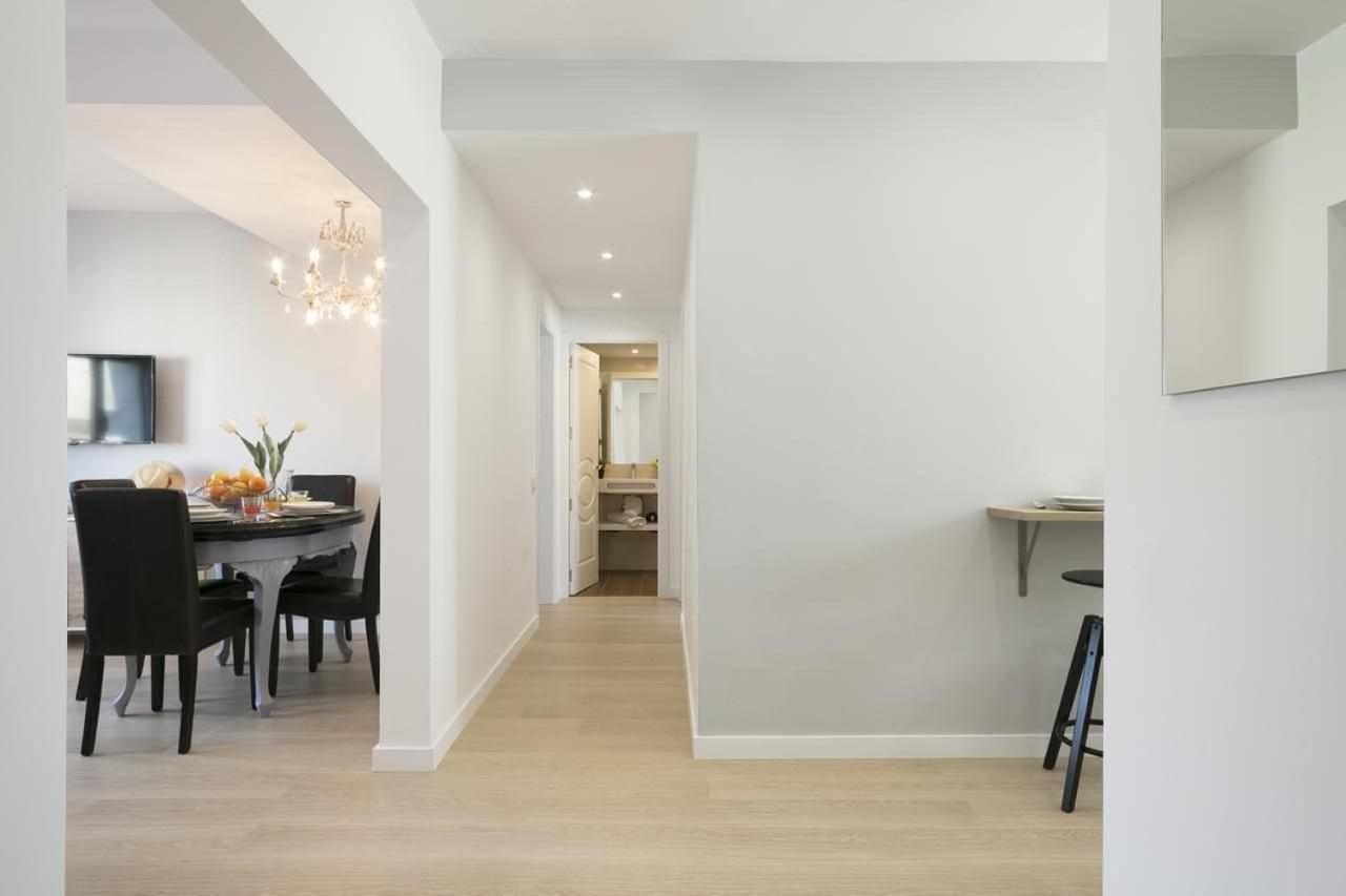 Apartment Leonor Barcelona Exteriör bild
