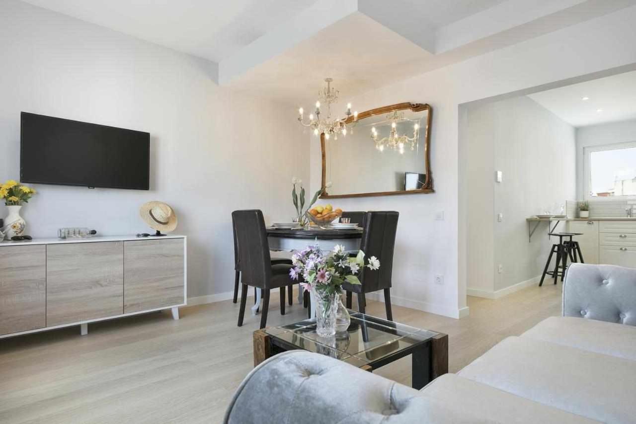 Apartment Leonor Barcelona Exteriör bild
