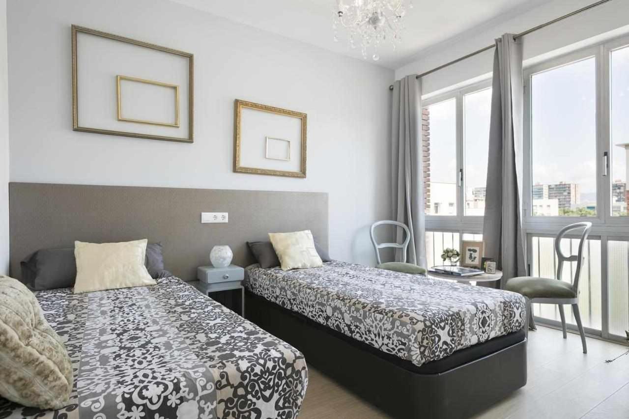 Apartment Leonor Barcelona Exteriör bild